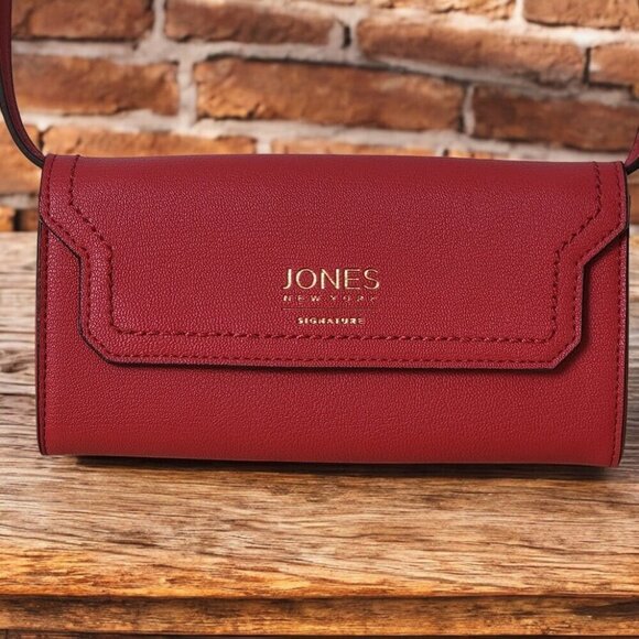 Beautiful Jones New York Signature Crossbody Wallet - Like New - Picture 1 of 11